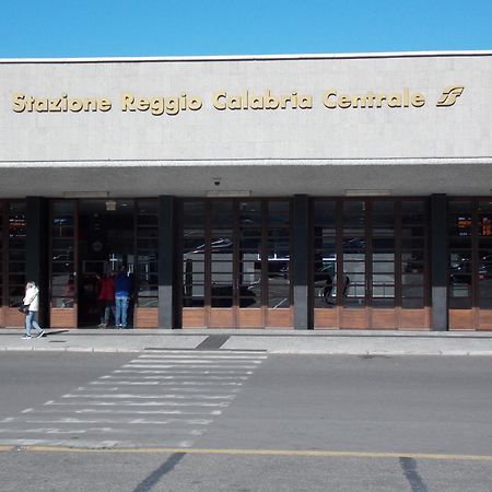 Central House Reggio Calabria Exterior photo